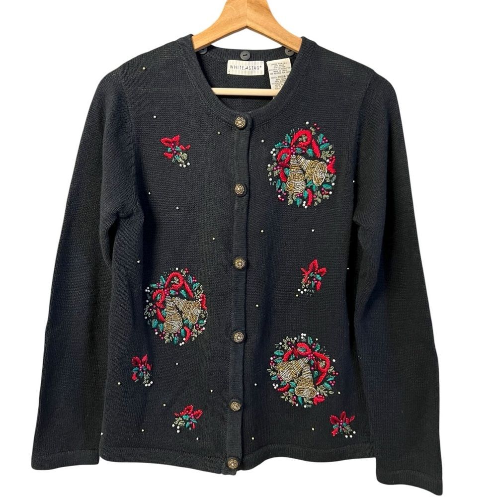 Vintage White Stag Womens Embroidered Christmas Cardigan Sweater Size S Beaded